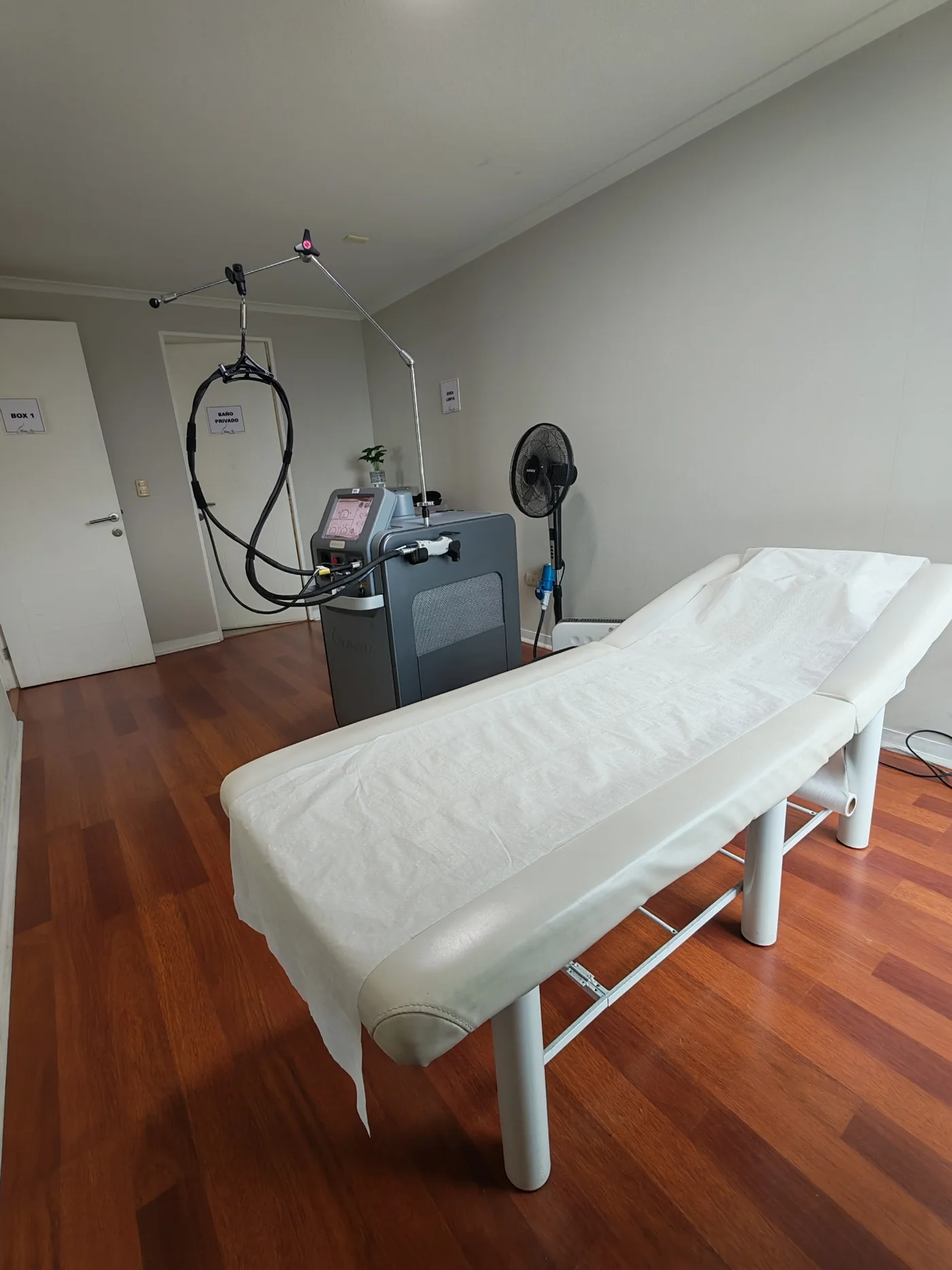 Box de atención Laser Plus